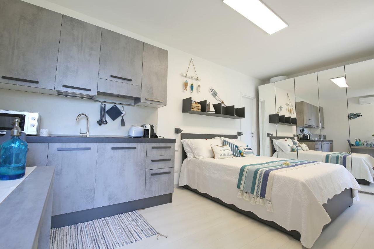 Apartment A Lago Private Beach And Parking Oliveto Lario Exterior foto