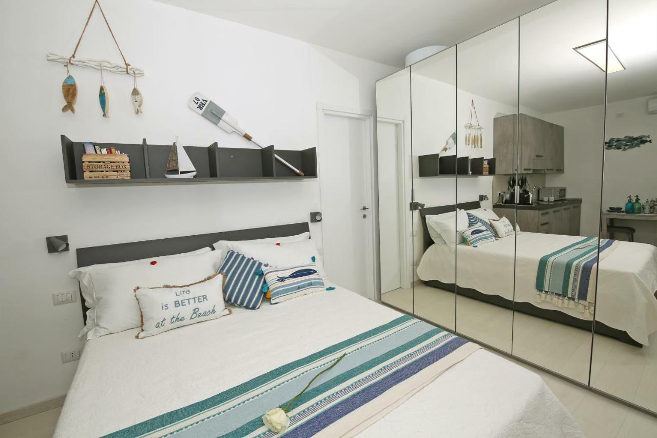 Apartment A Lago Private Beach And Parking Oliveto Lario Exterior foto