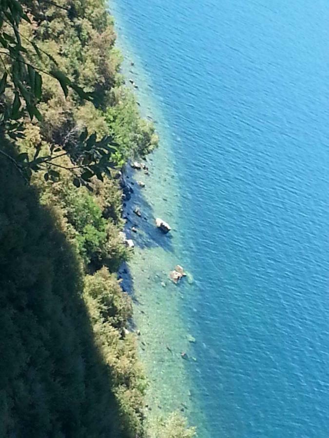 Apartment A Lago Private Beach And Parking Oliveto Lario Exterior foto